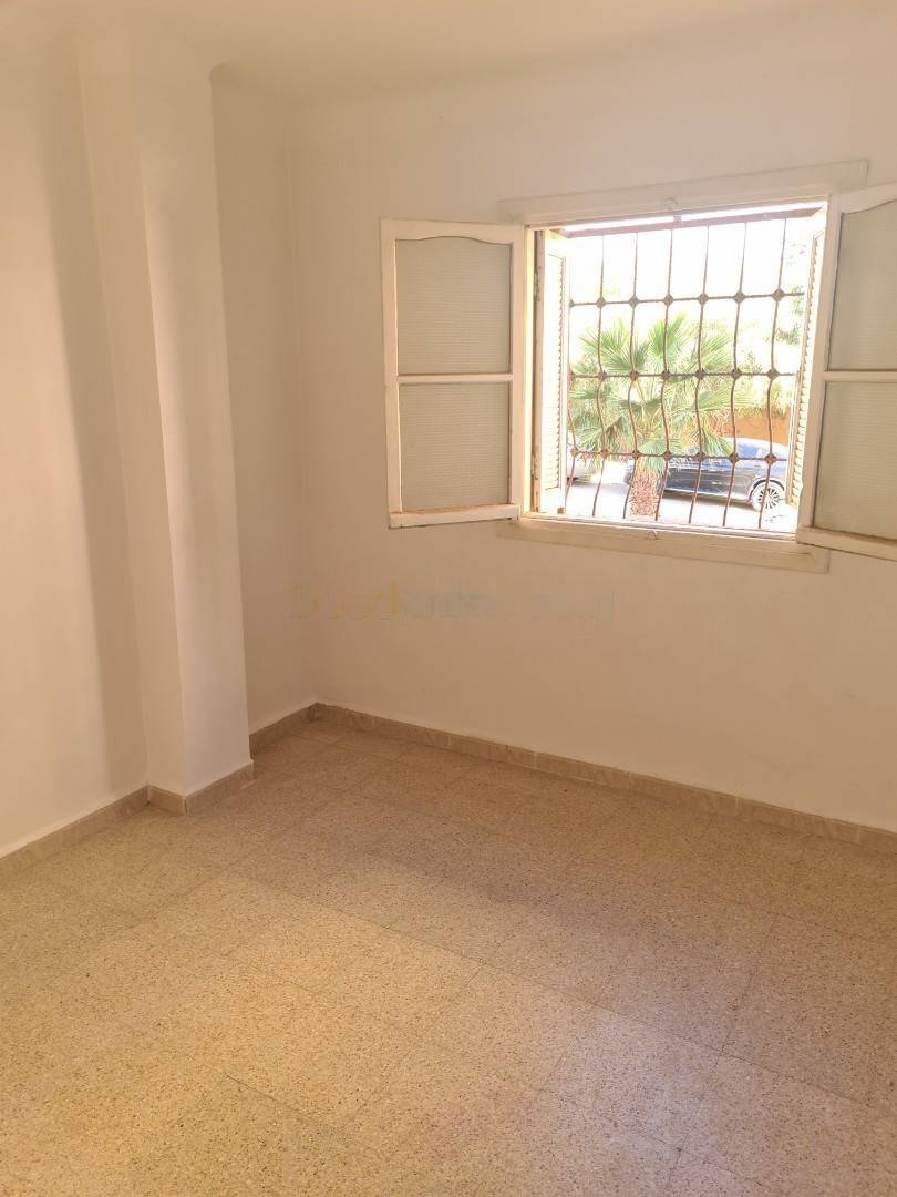 Vente Appartement F5 Baba Hassen