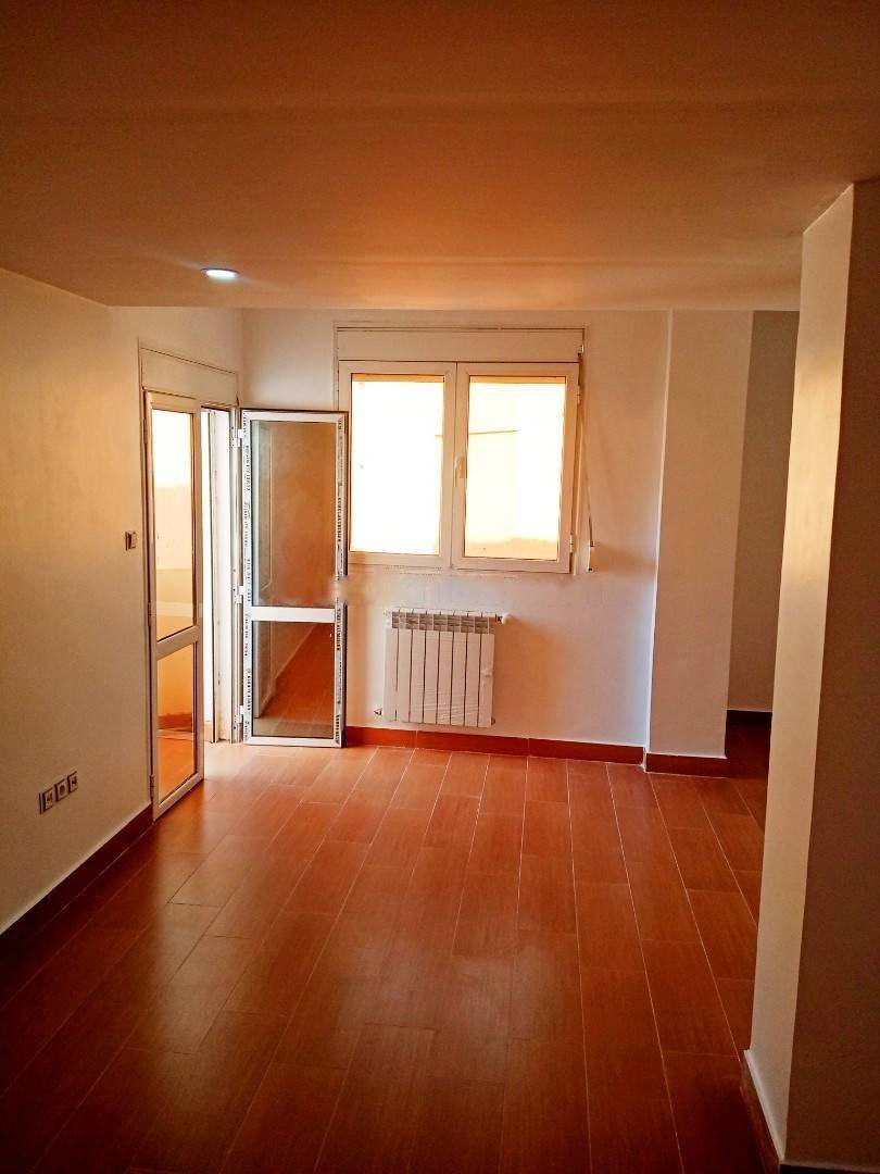 Location Appartement F4 Birkhadem