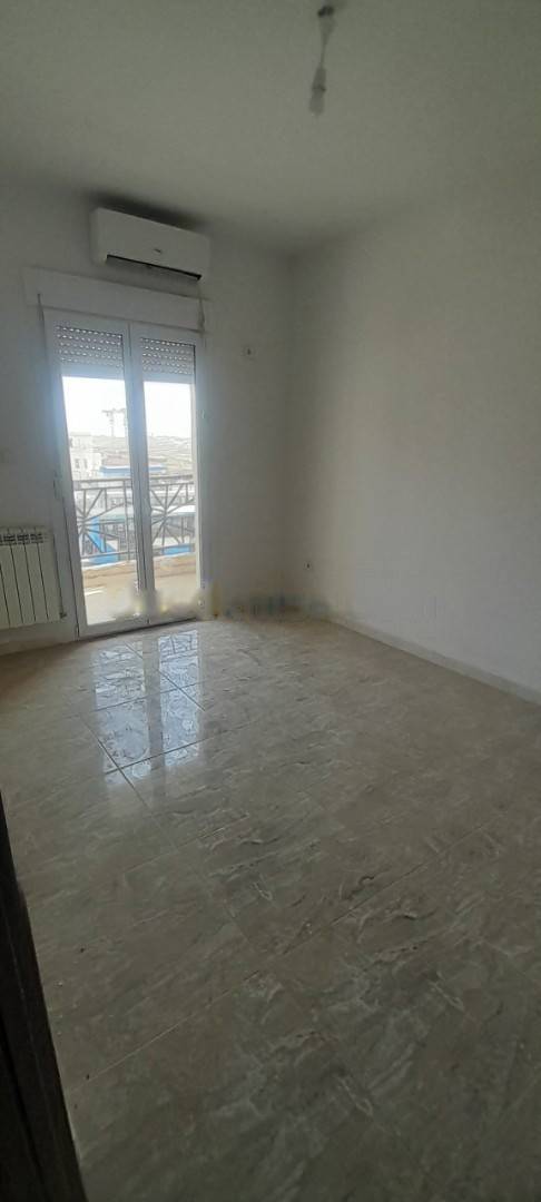Location Appartement F5 Rahmania