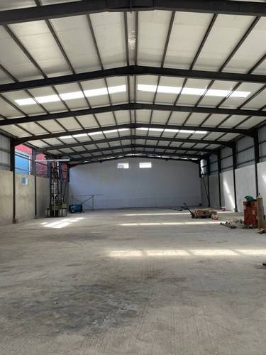 Location Hangar Les Eucalyptus