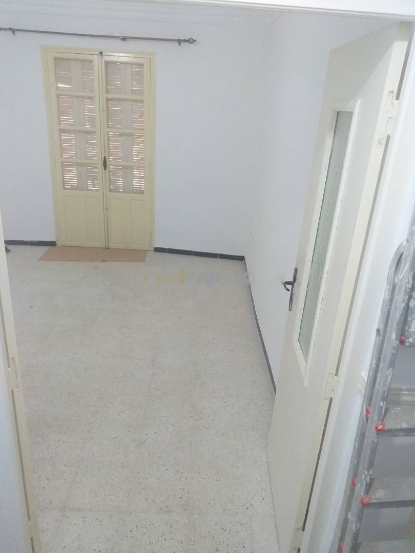 Vente Appartement F3 Saoula
