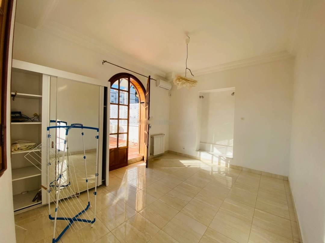 Location Appartement F5 El Biar