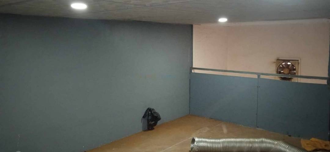 Location Local F2 Bab Ezzouar