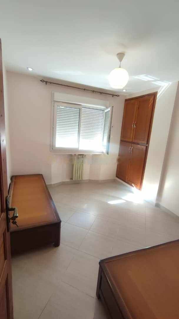 Location Appartement F2 Birkhadem