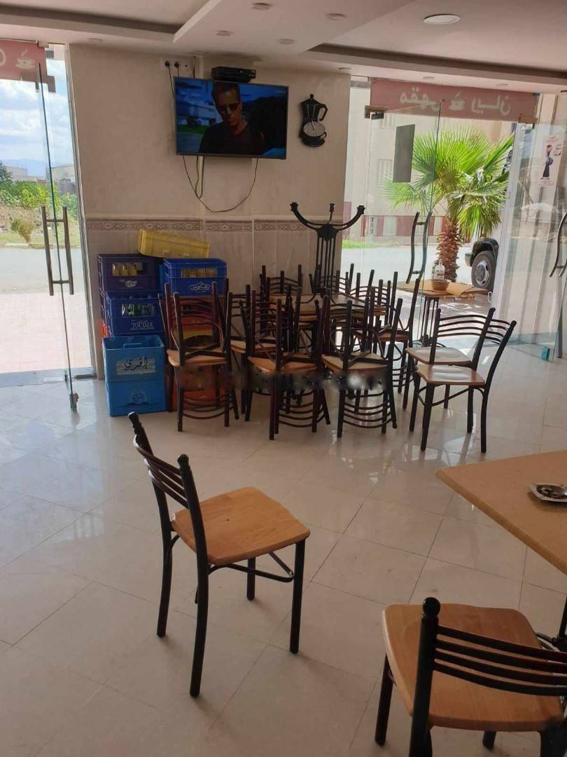 Vente Local F3 Khraicia