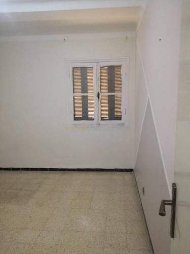 Location Appartement F3 Bab Ezzouar