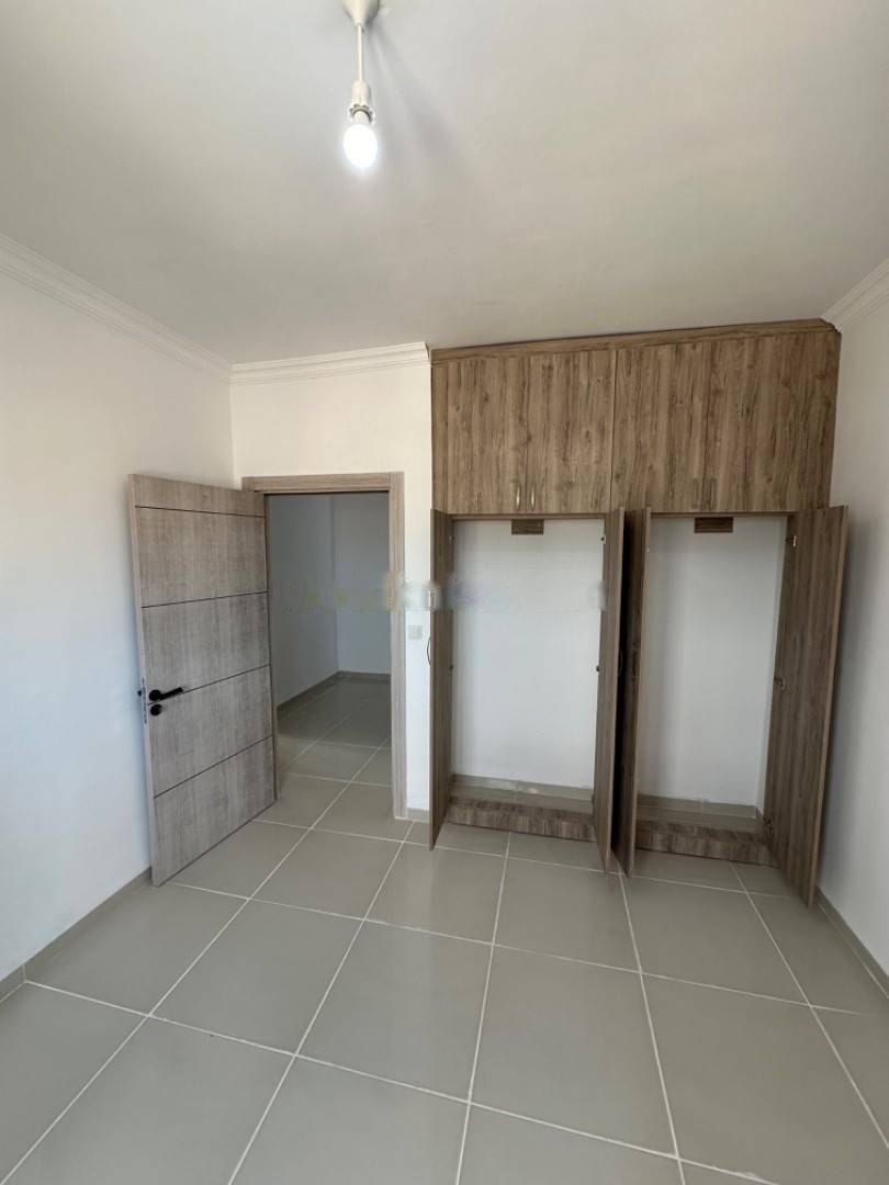 Location Appartement F4 Kouba