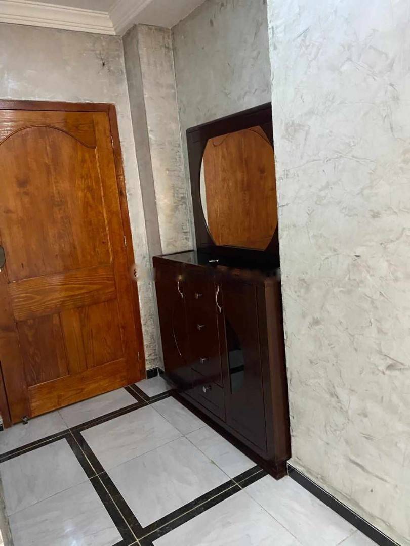 Location Appartement F4 Dely Ibrahim