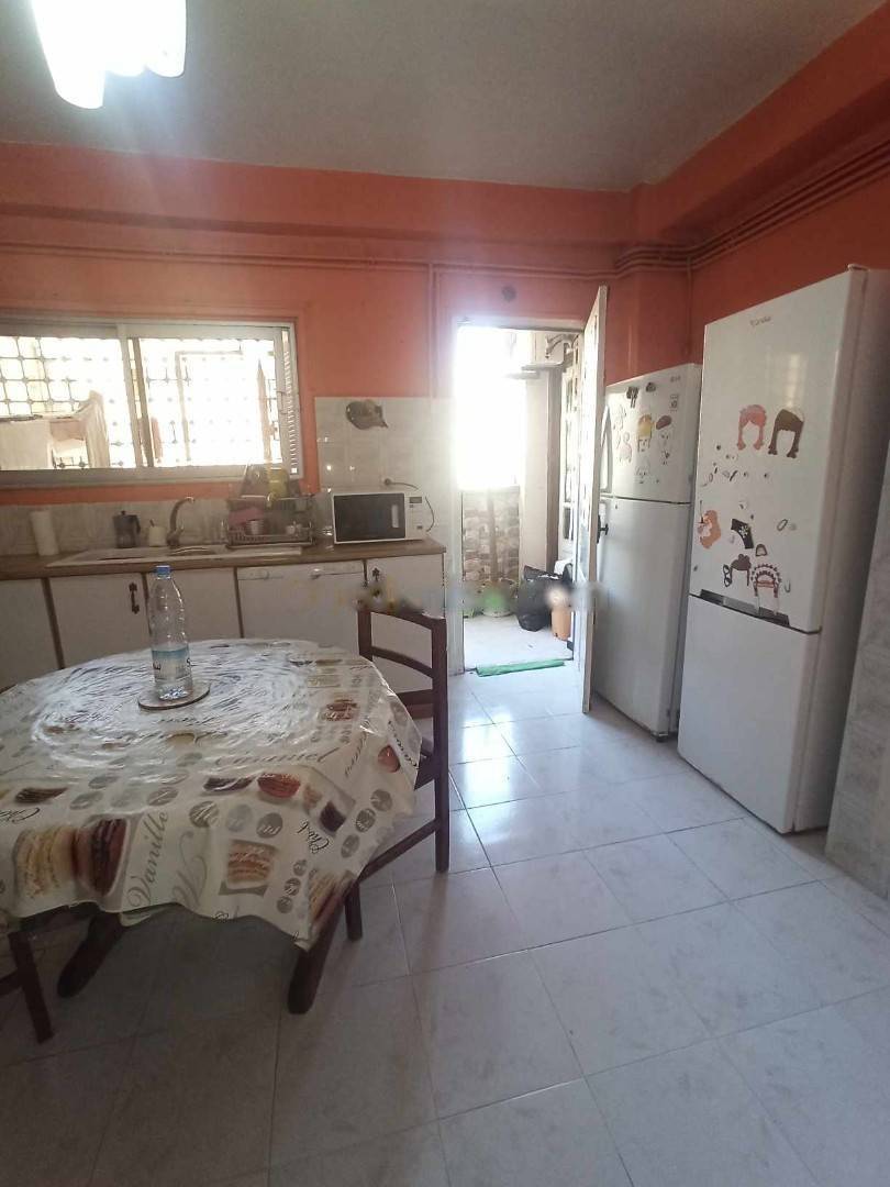 Location Appartement F4 El Achour