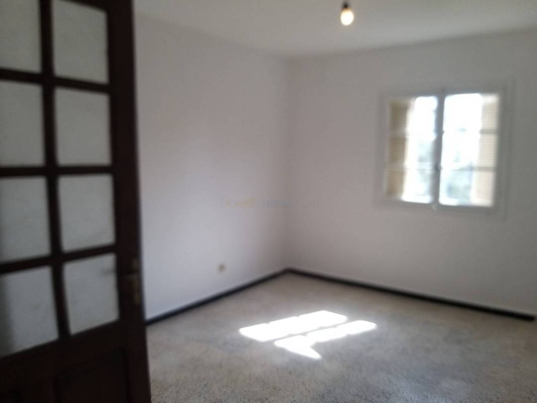 Location Appartement F3 Dar El Beida