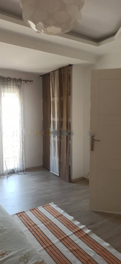 Location saisonnière Appartement F3 Birkhadem