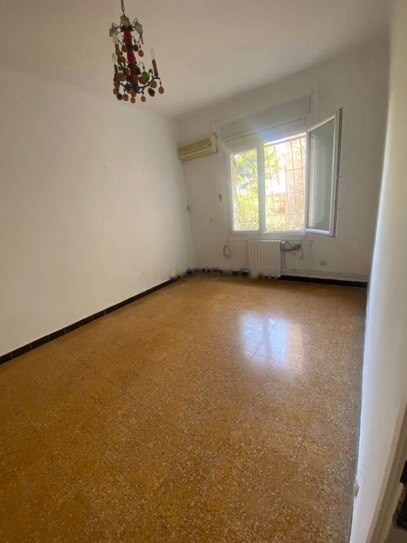 Location Appartement F2 Hydra