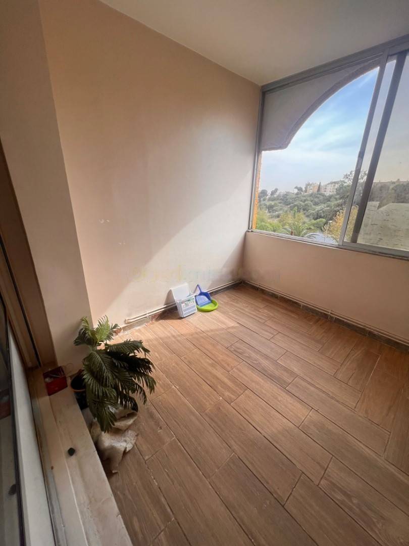 Location Appartement F3 Kouba