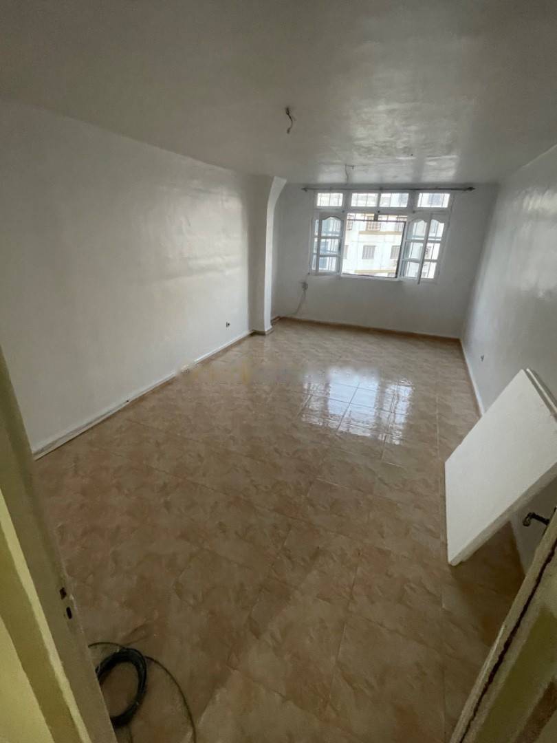 Vente Appartement F3 Bab Ezzouar