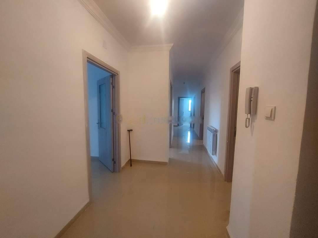 Location Appartement F5 Ain Benian