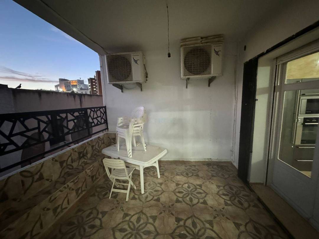 Location Appartement F4 Hydra