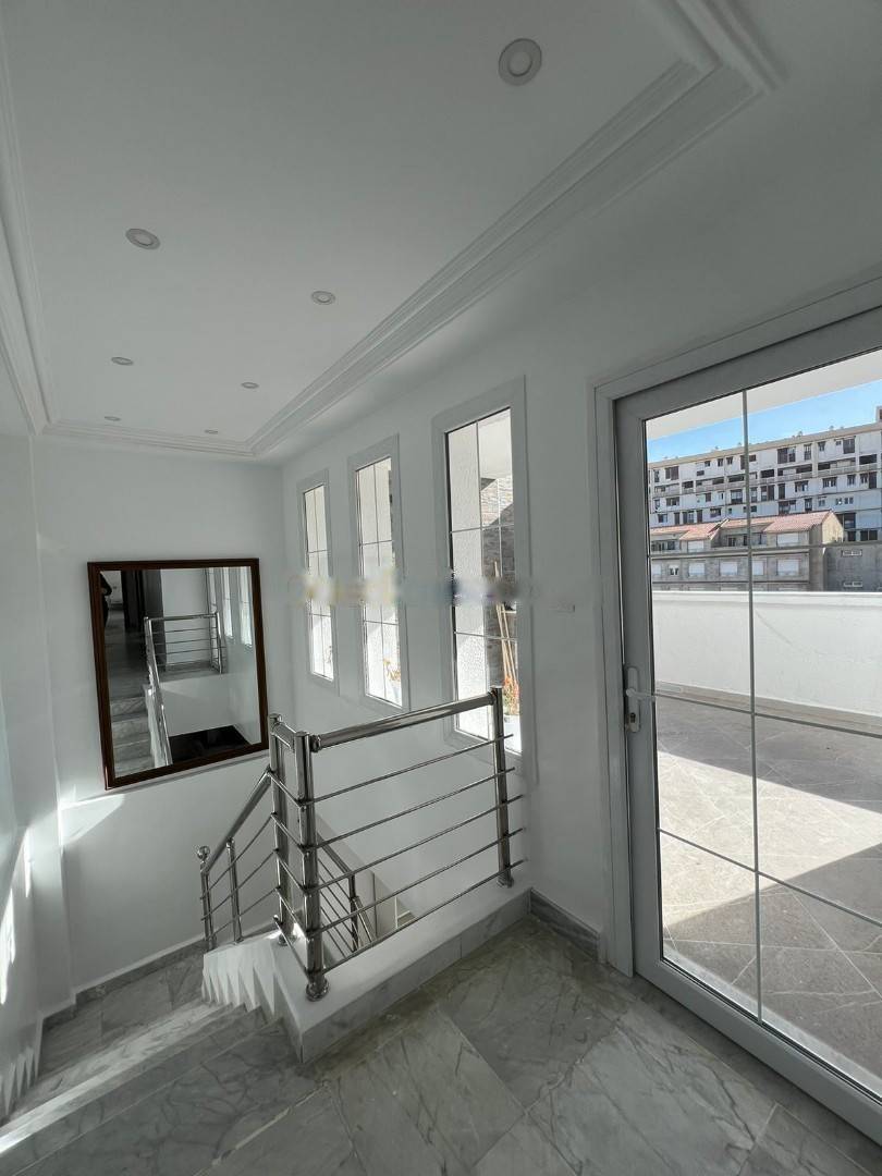 Vente Appartement F6 Hydra