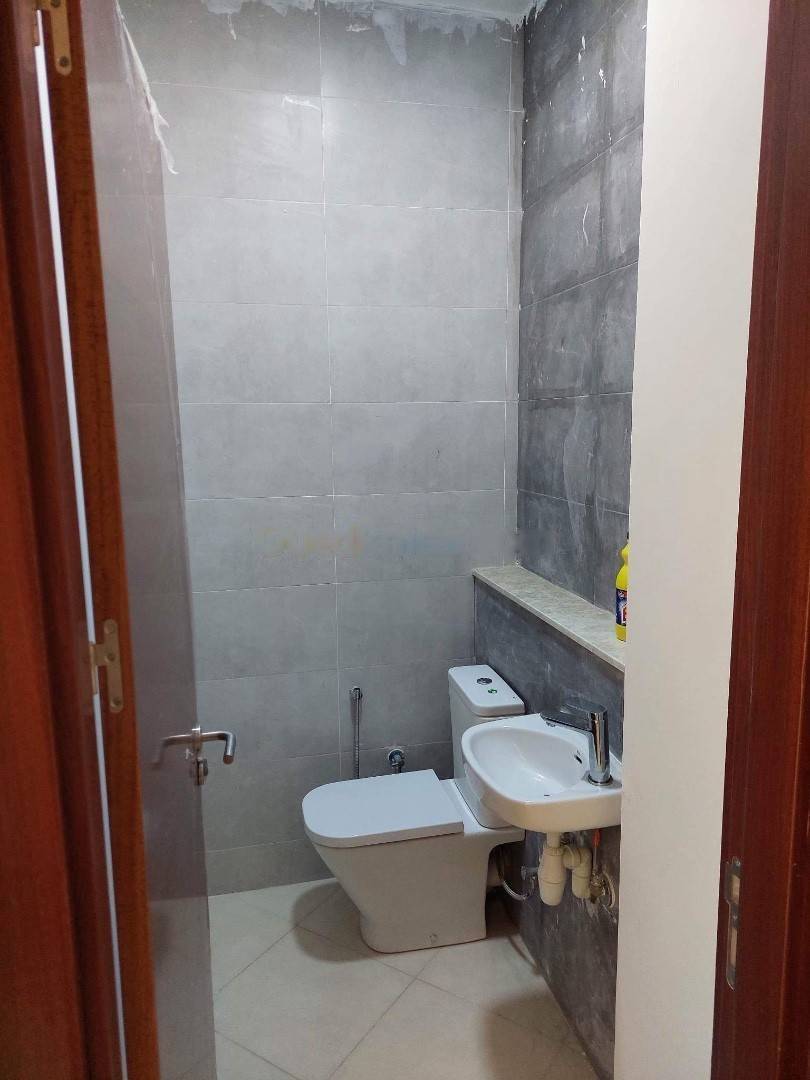 Location Appartement F3 Belouizdad