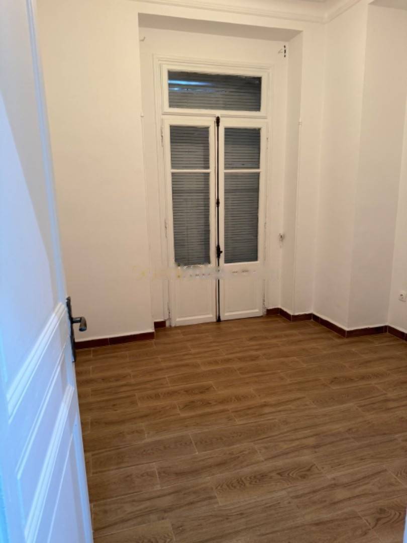 Location Appartement F3 Staoueli