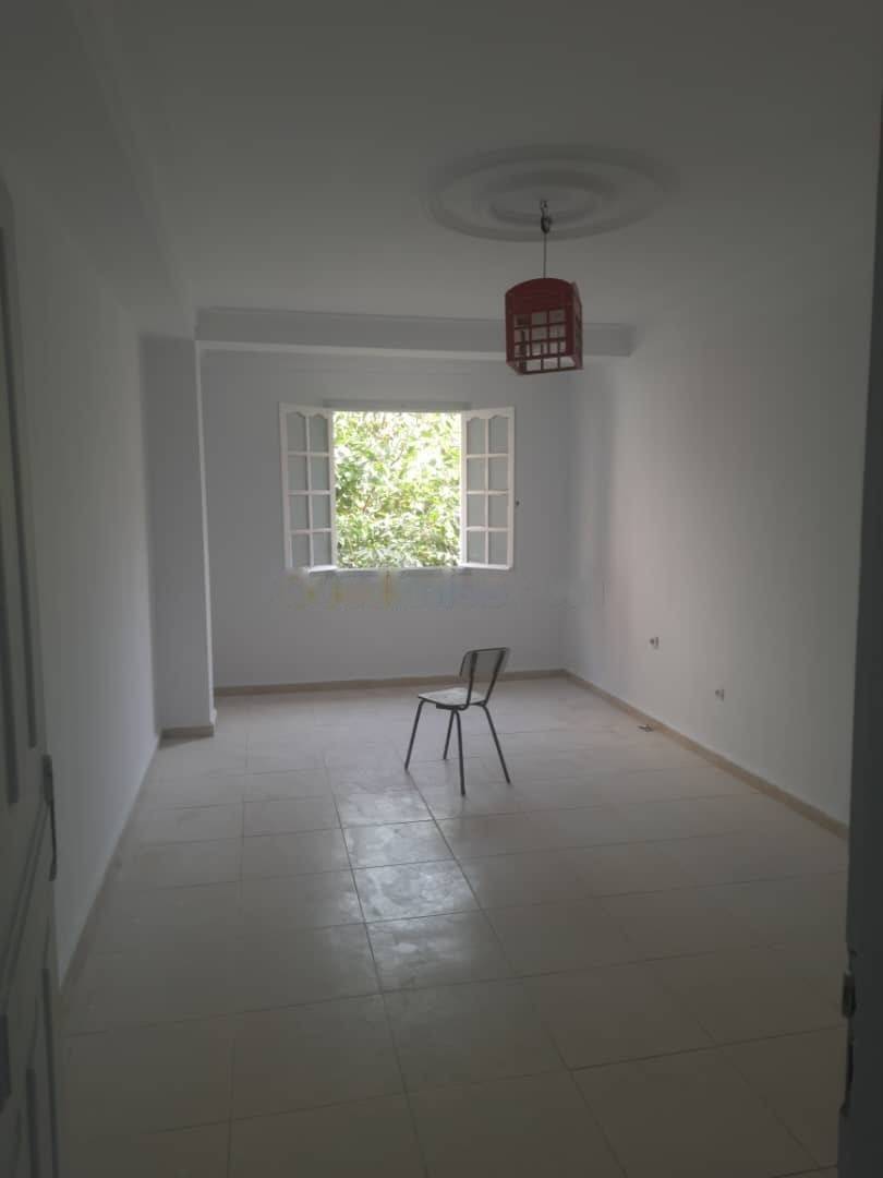 Location Niveau de villa F5 Birkhadem