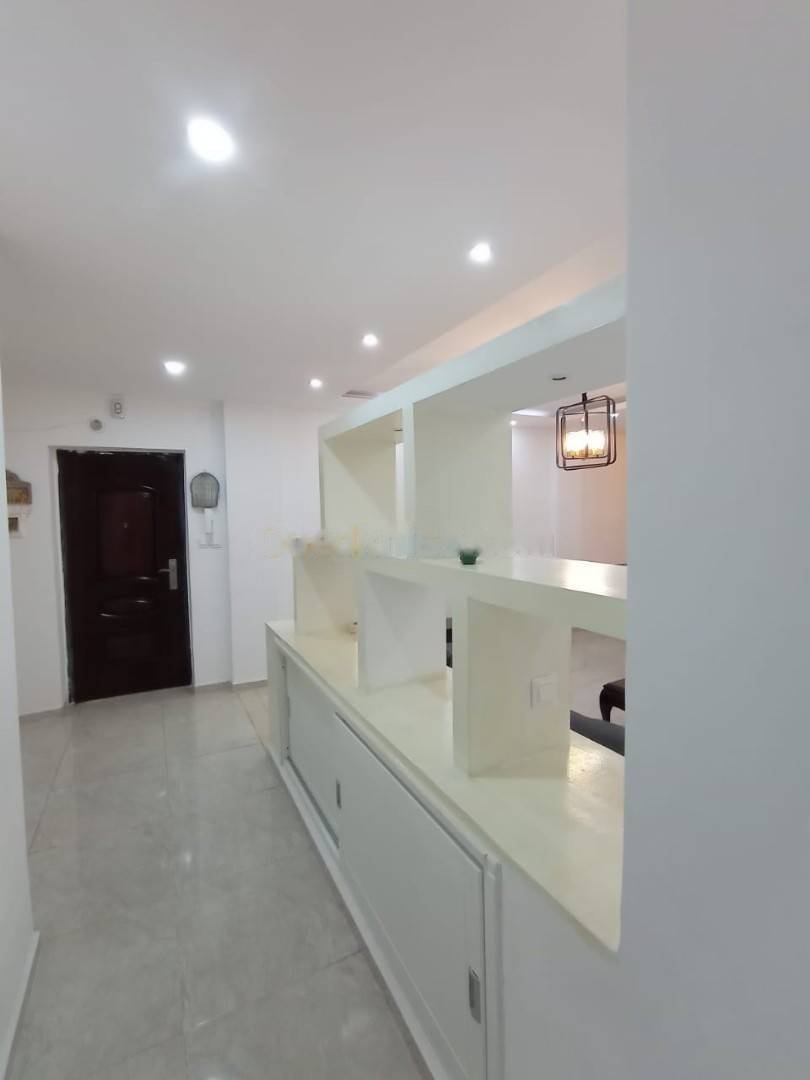 Location Appartement F4 Reghaia