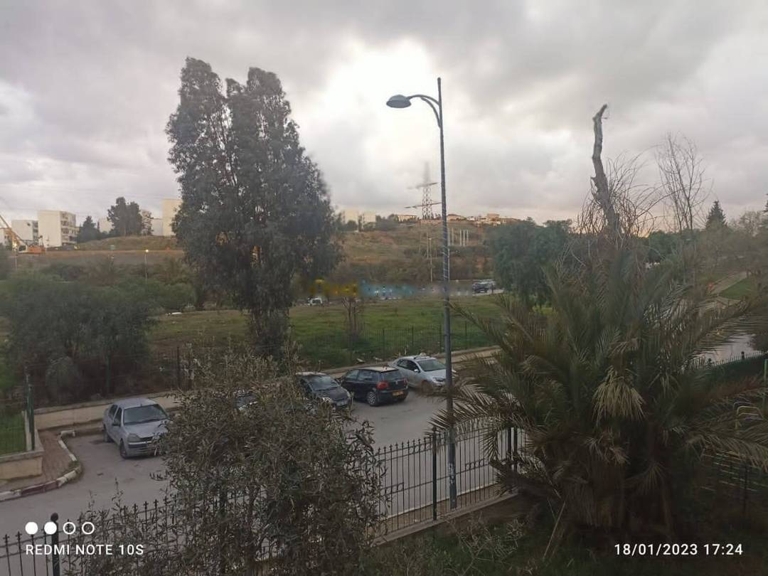 Location Appartement F4 Dely Ibrahim