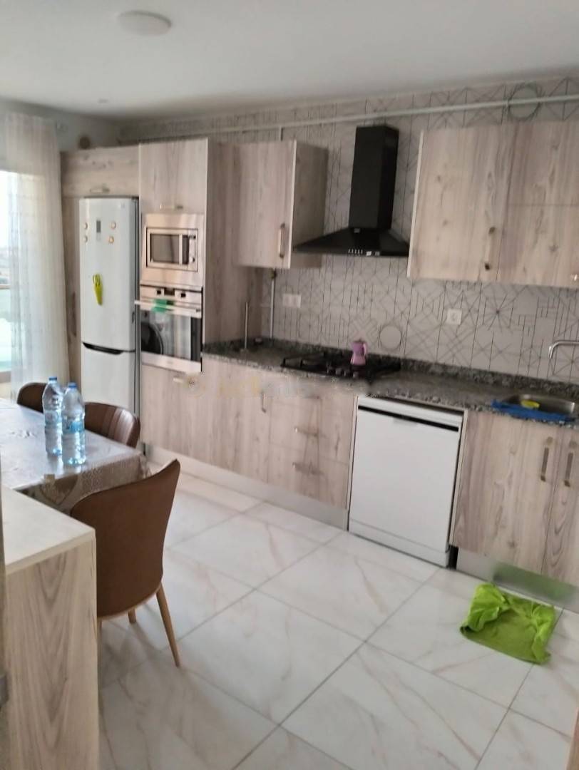 Location Appartement F5 Cheraga