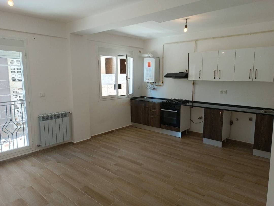 Location Appartement F3 Souidania