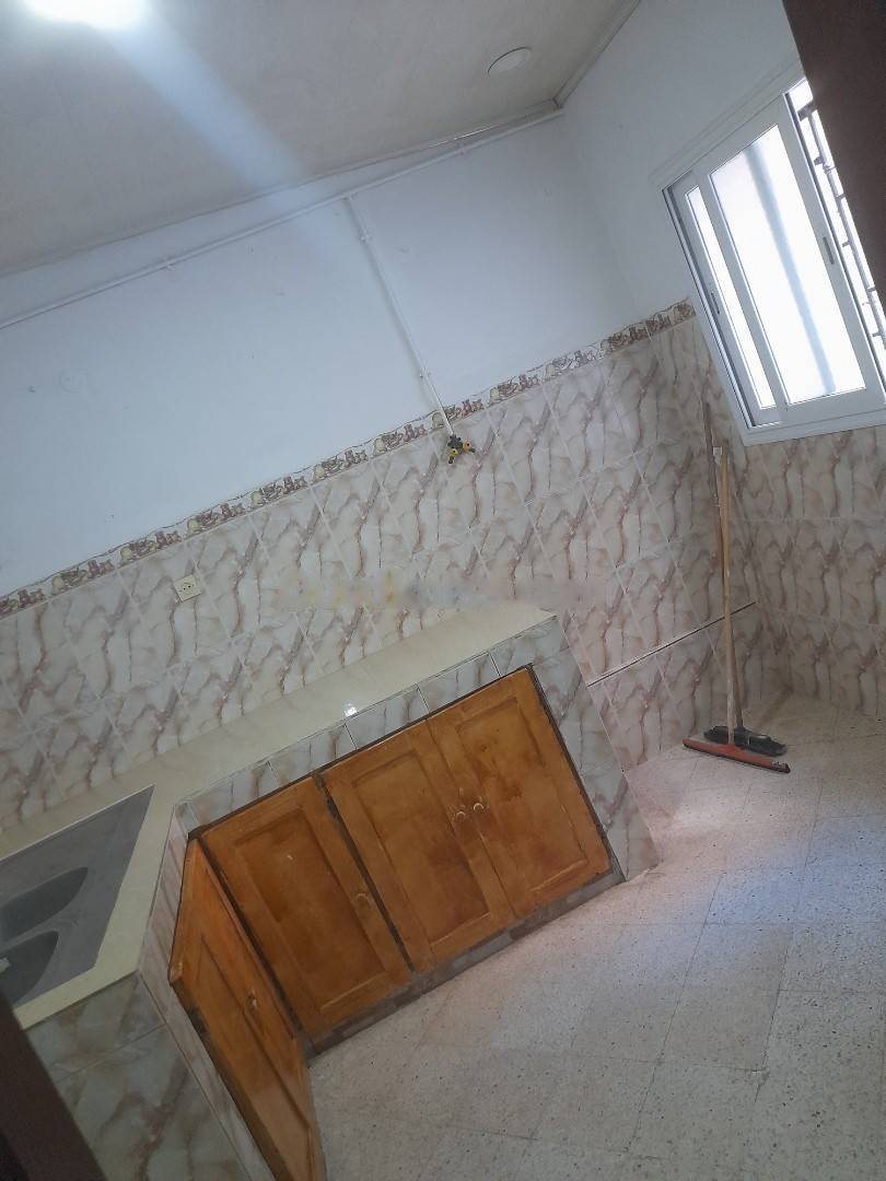 Location Niveau de villa F3 Bordj El Bahri