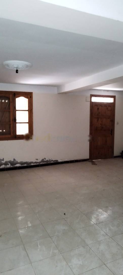 Vente Villa F8 Ouled Fayet