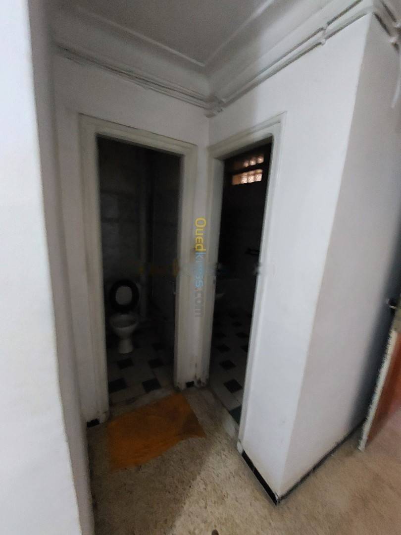Location Appartement F03 Dar El Beida
