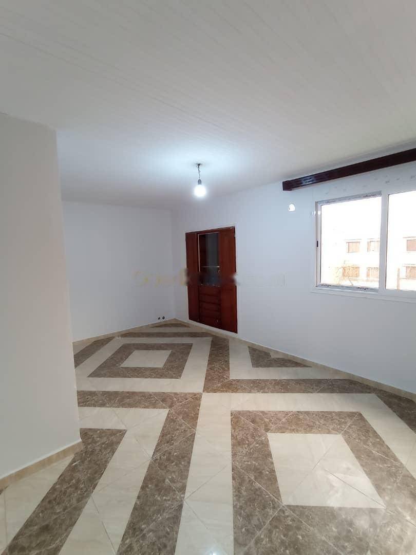 Location Appartement F3 Bab Ezzouar