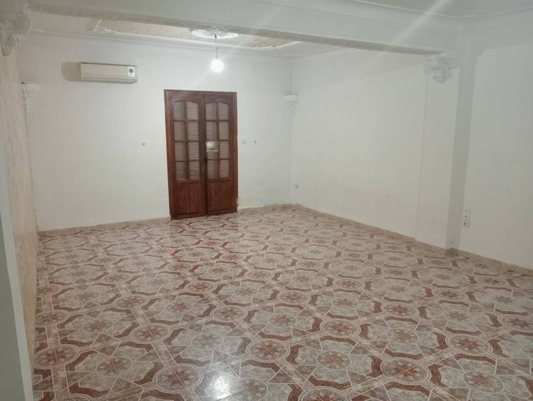 Location Appartement F3 Hydra