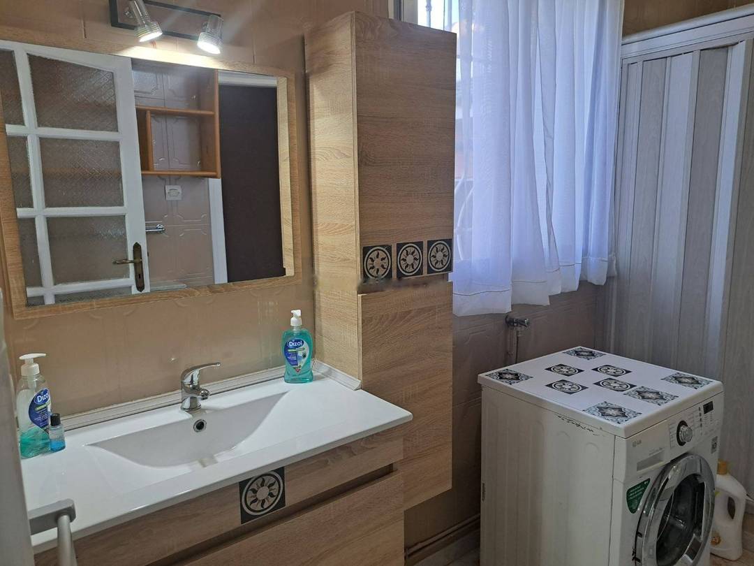 Location Niveau de villa F02 Ben Aknoun
