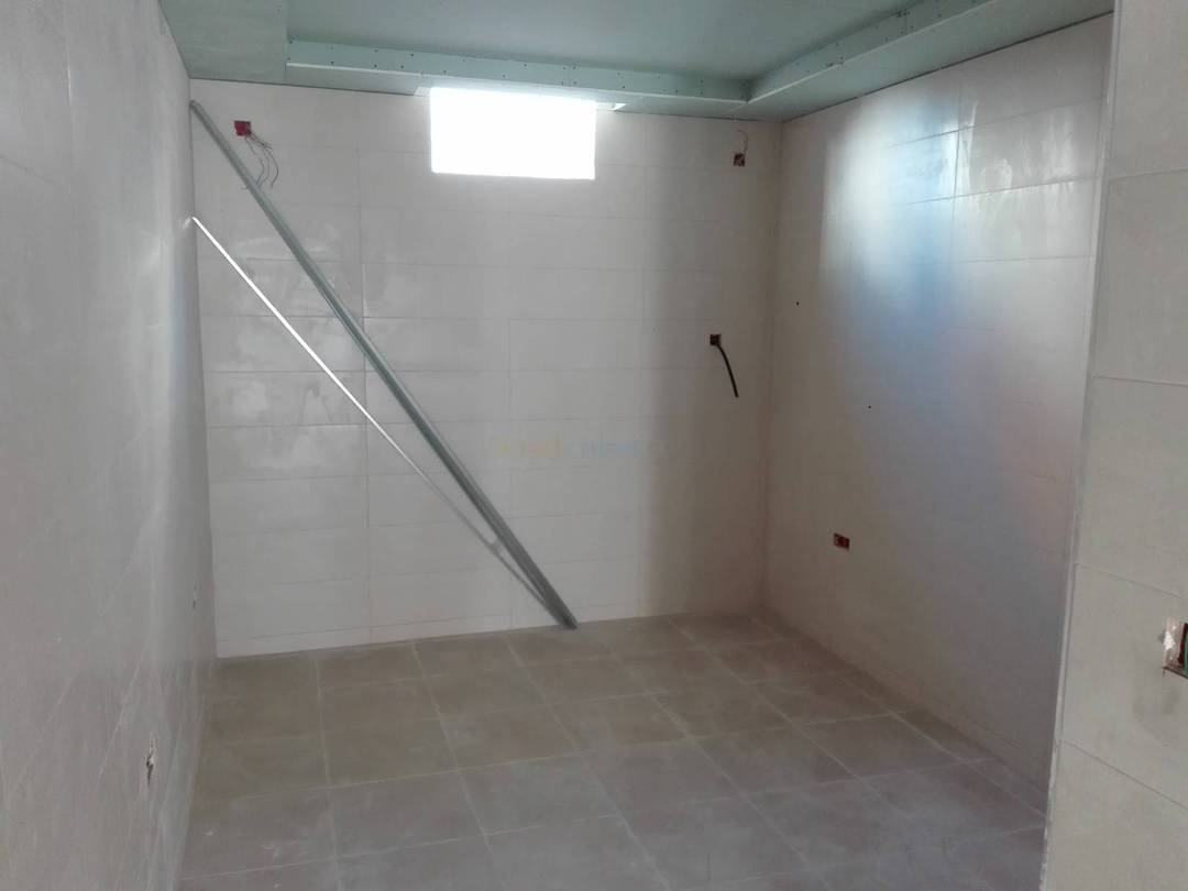 Location Local F2 Bordj El Bahri