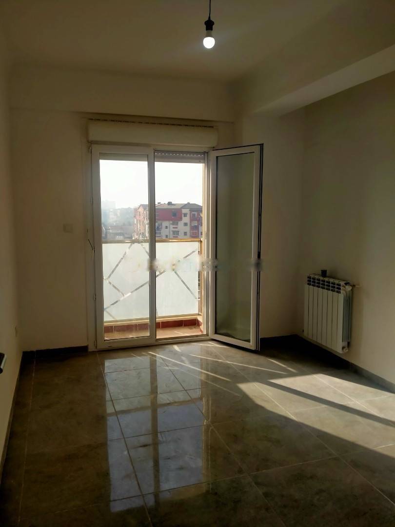 Location Appartement F4 Bab Ezzouar