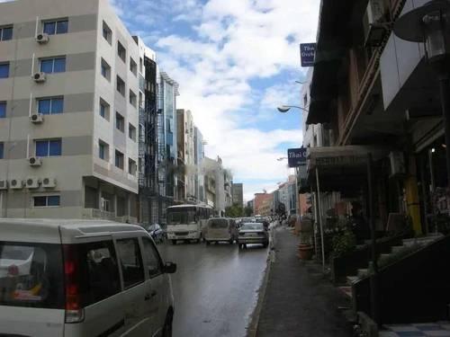 Location Local Dely Ibrahim