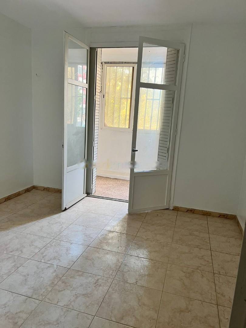 Location Appartement F5 Bab Ezzouar