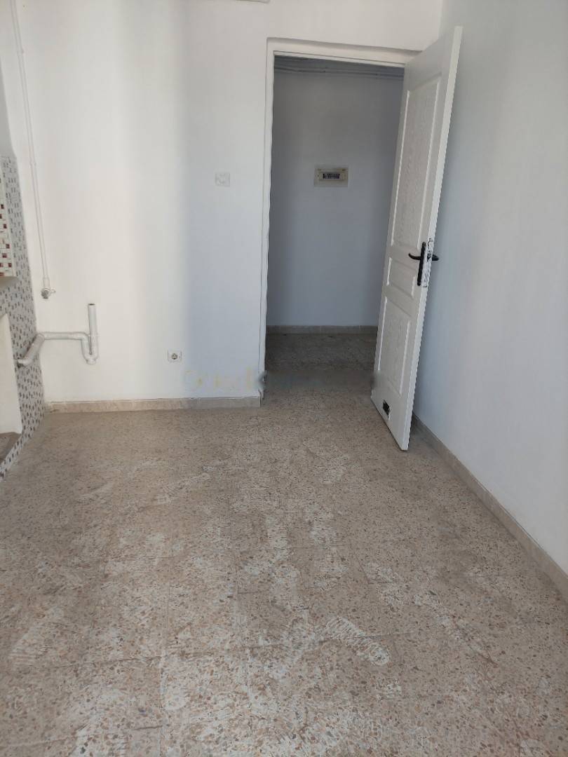 Location Appartement F03 Baba Hassen