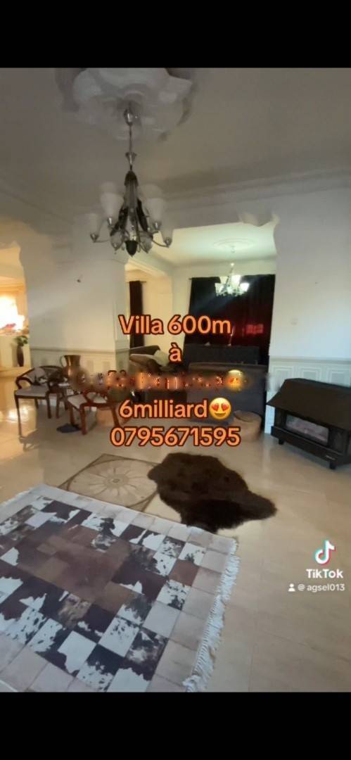 Vente Villa F8 Ain Benian