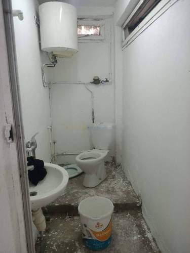 Vente Local F1 Oued Koriche