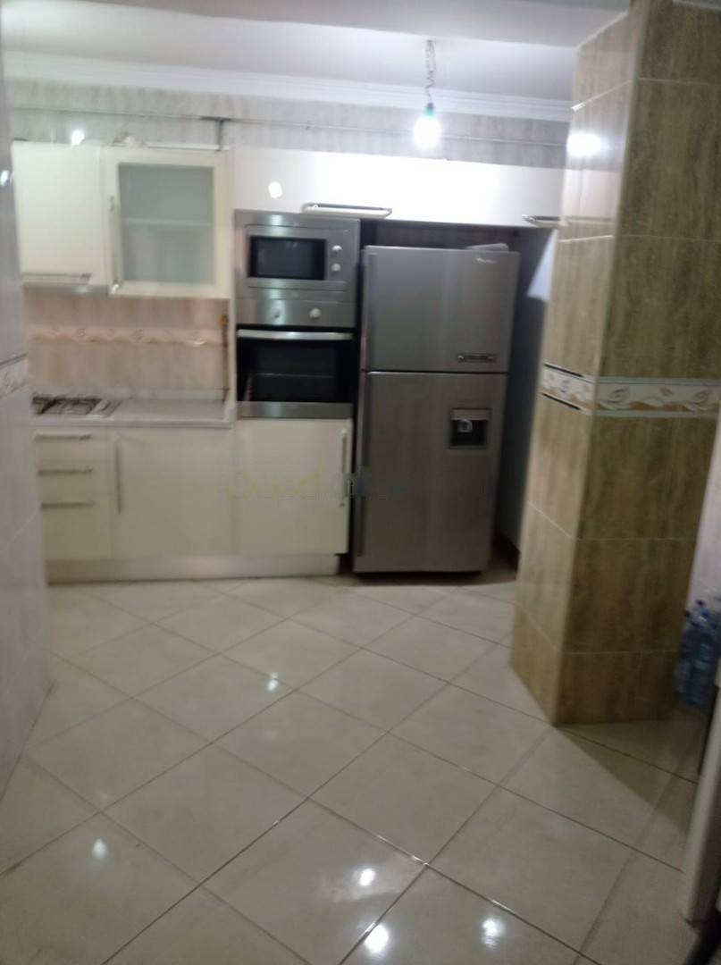 Location Appartement F3 Birkhadem