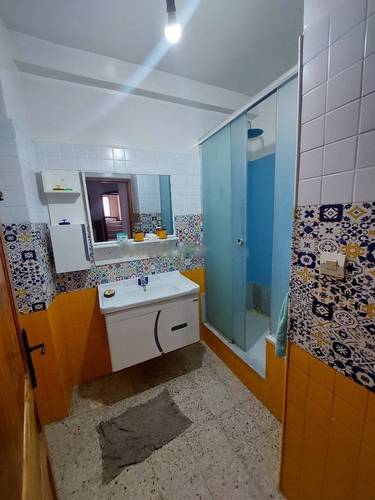 Location Niveau de villa F6 Ben Aknoun