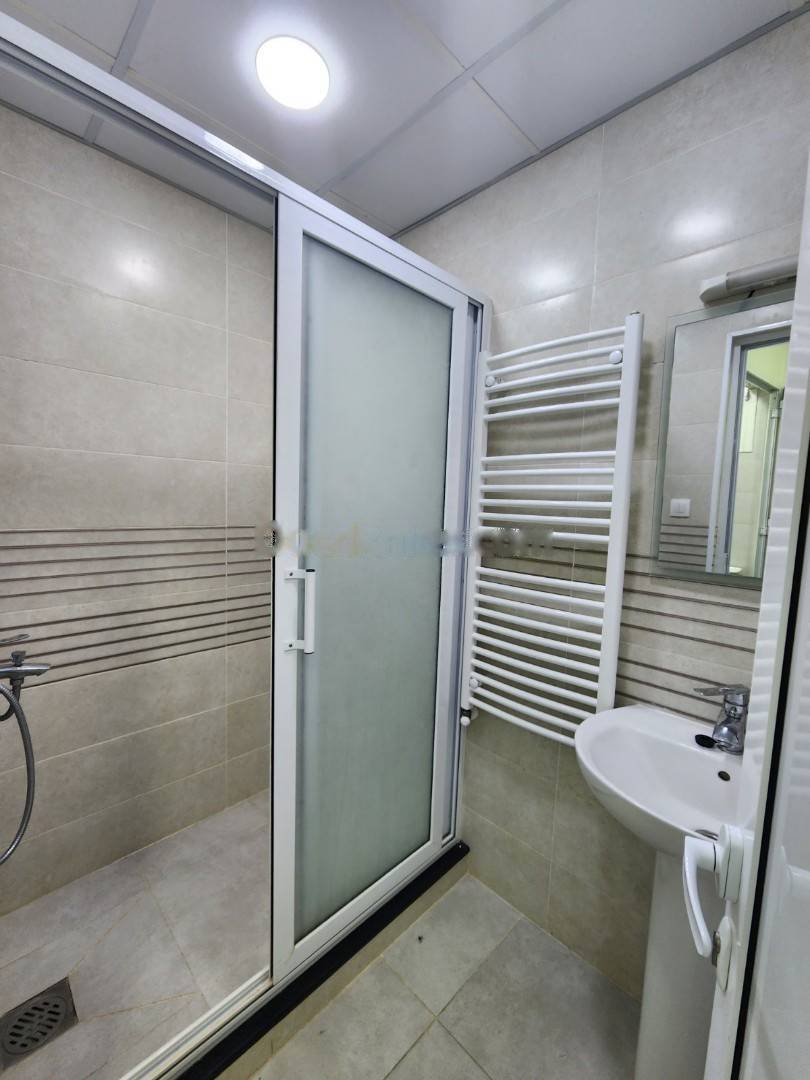Location Appartement F4 Birkhadem