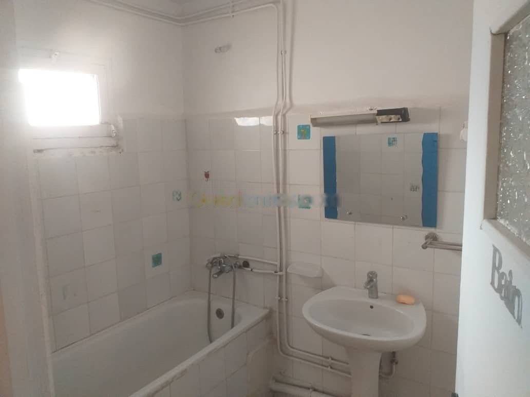 Location Appartement F3 Bab Ezzouar