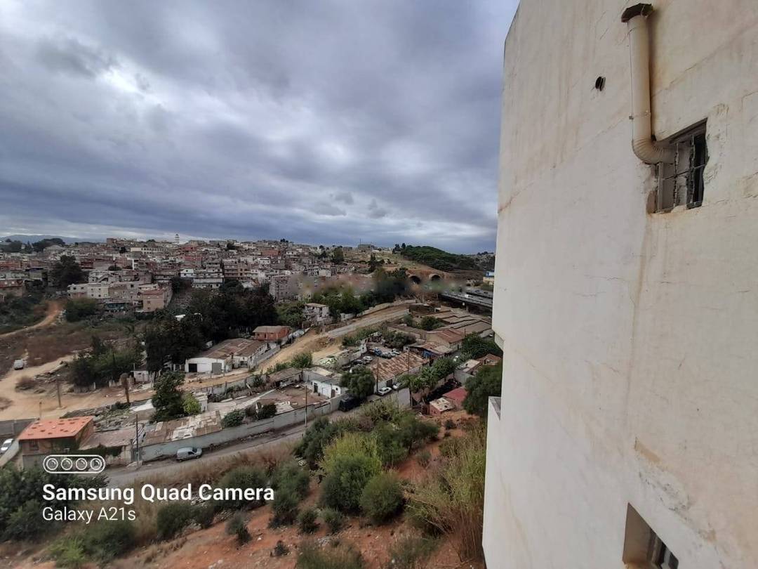 Location Appartement F3 Hussein Dey