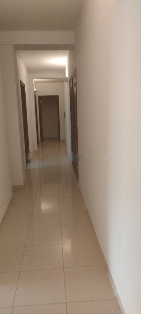 Location Appartement F3 El Achour