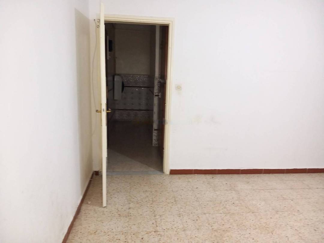 Location Appartement F2 Bab Ezzouar