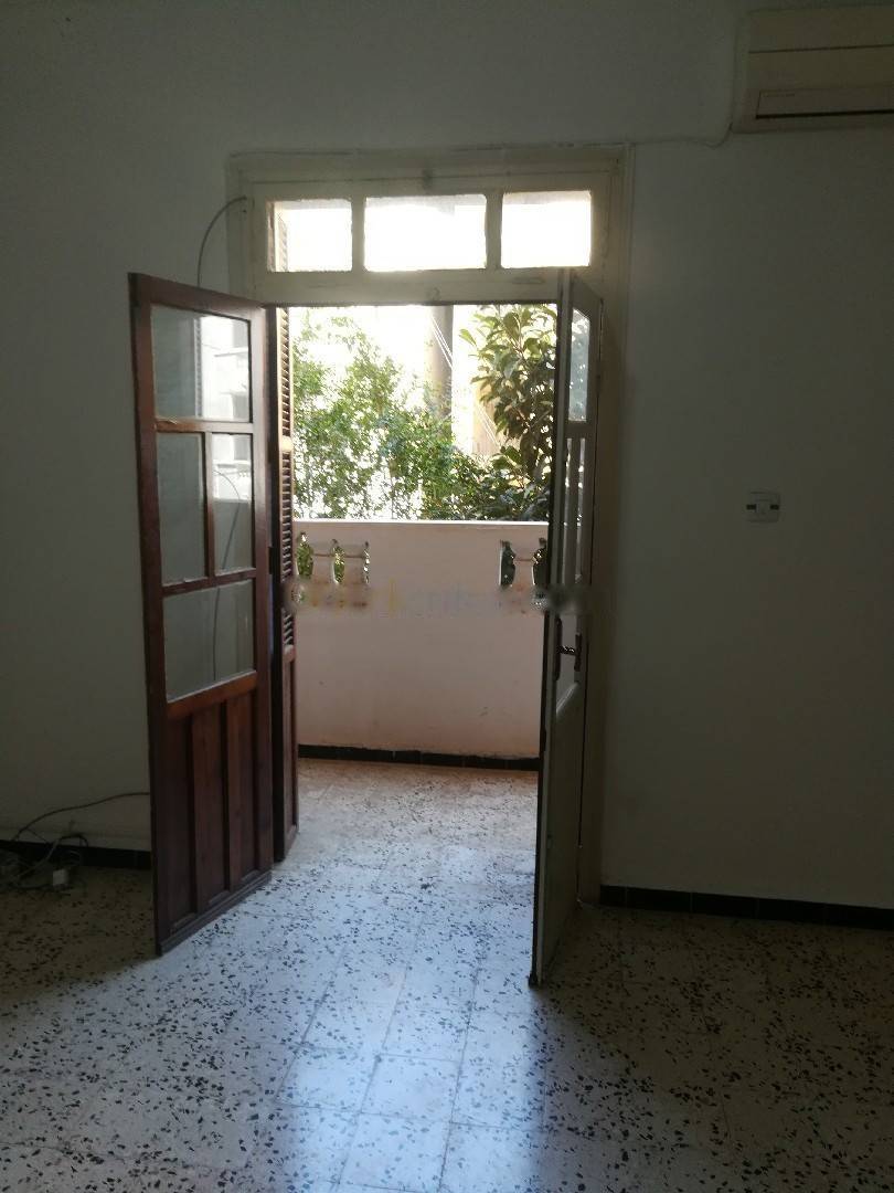 Location Appartement F4 Dar El Beida