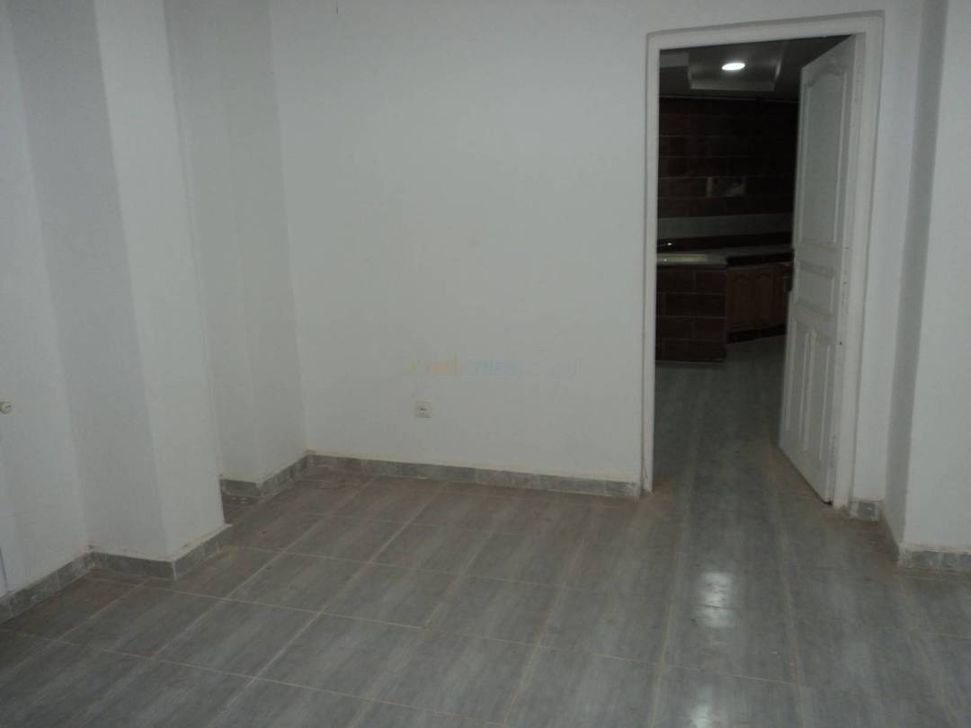 Location Appartement F2 Birkhadem